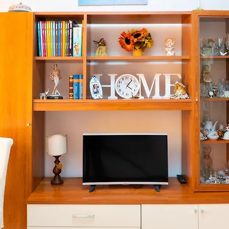 La Casa Di Mary Apartment *